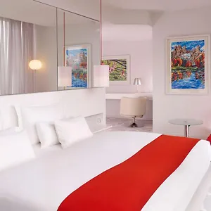 Art'otel Cologne, Powered By Radisson מלון